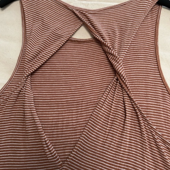 American Eagle Outfitters Lt rust brown StripeTank Top-twisted openback design - Picture 4 of 6